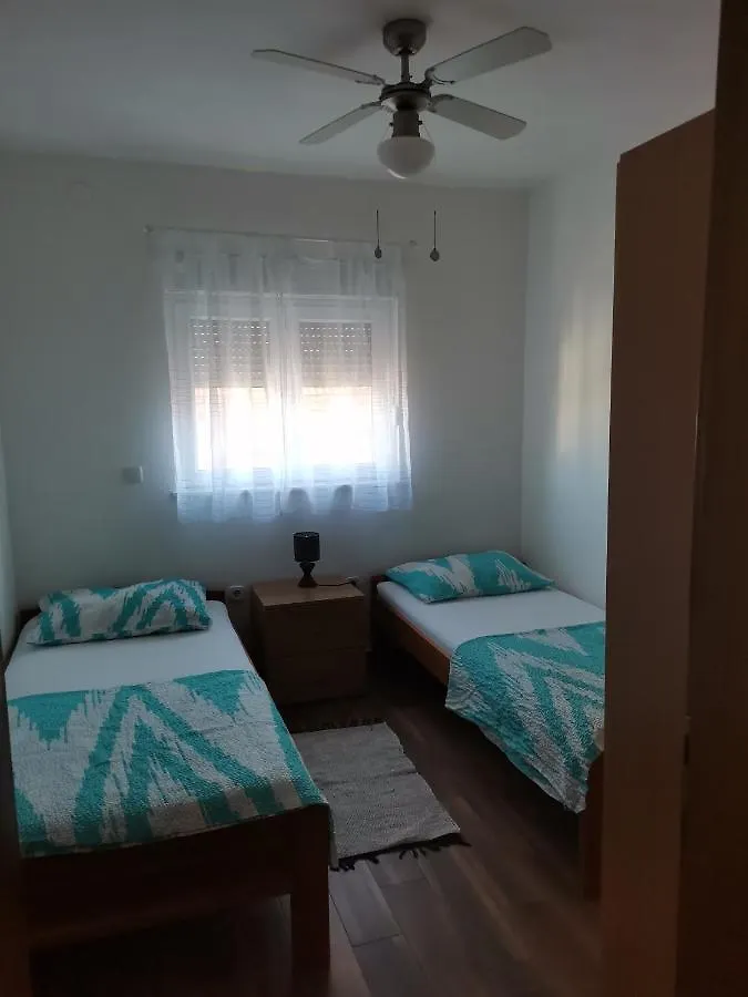 Apartment Mark Maslenica